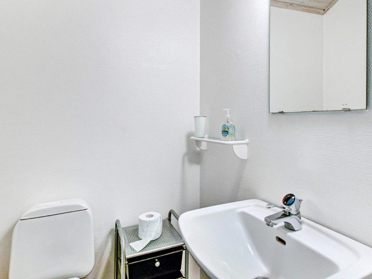 8 Person Holiday Home In Nex Vester Somarken Zewnętrze zdjęcie